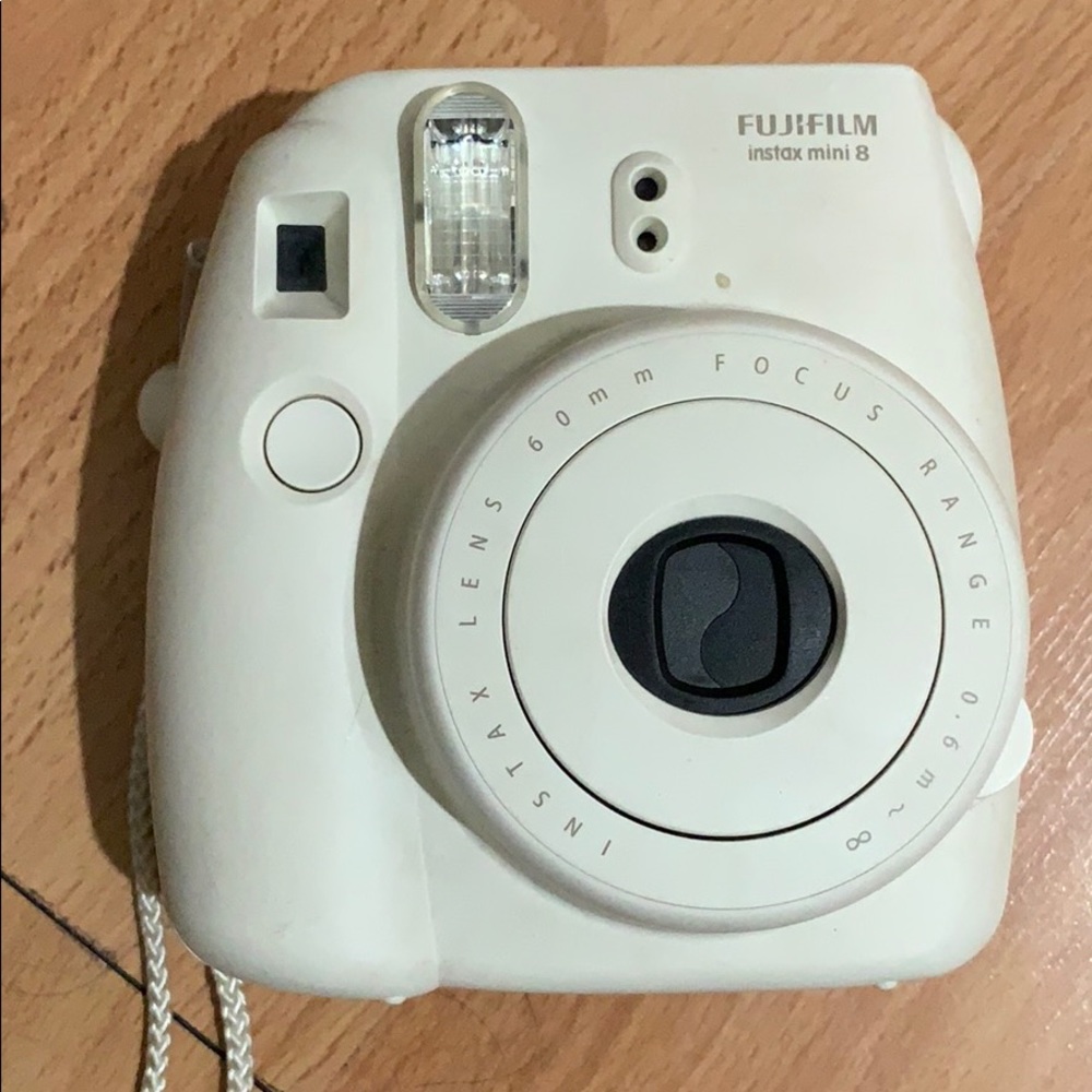 FujiFilm instax mini 8
